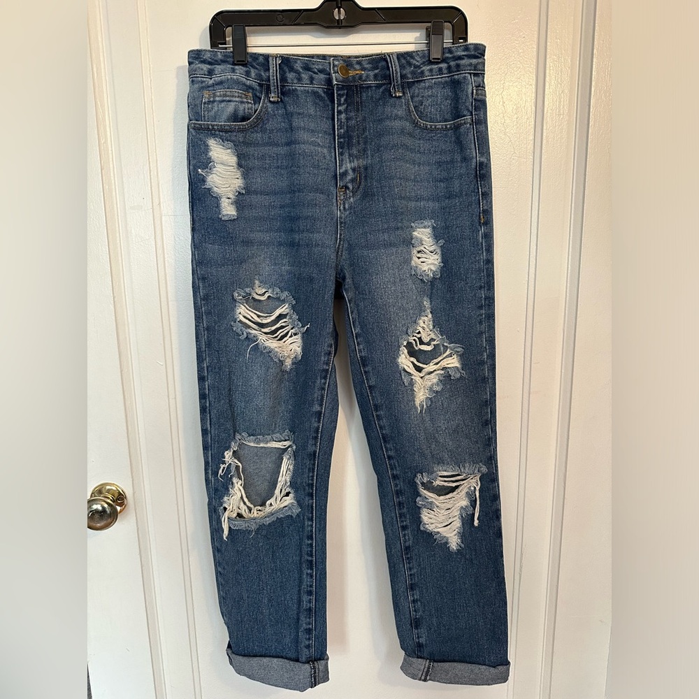 Fashion Nova Mid-Rise Dark Wash Distressed Jeans